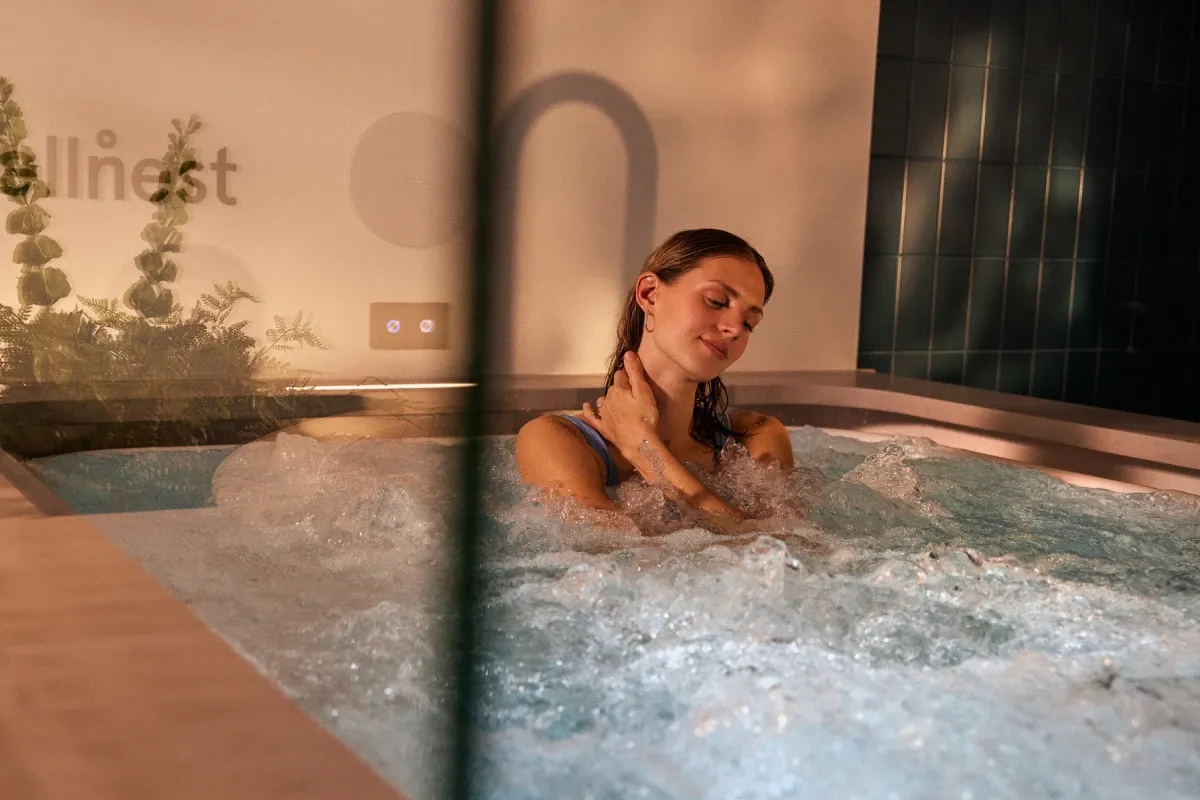 whirlpool_02_1x.webp